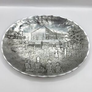 VTG‎ Wendell August Forge 75th Anniversary Amish Barn Raising Tray